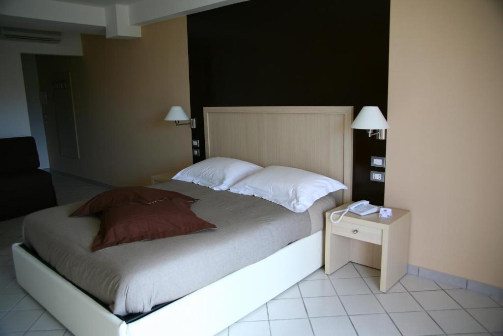 De Maria House Bed & Breakfast SantʼAgata sui Due Golfi Rom bilde