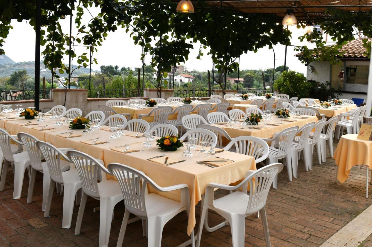 De Maria House Bed & Breakfast SantʼAgata sui Due Golfi Eksteriør bilde